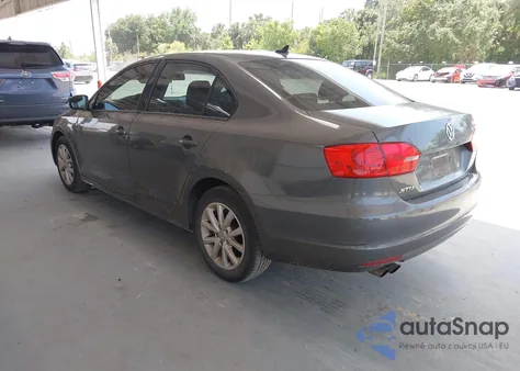 2014 Volkswagen Jetta 1.8T Se from USA, damaged, VIN 3VWD17AJXEM315517